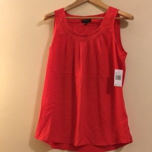 Spense Coral red sleeveless woman’s blouse. NWT